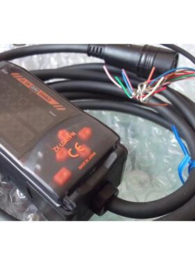 实拍现货OM龙正品全新无包装传感器ZX-LDA11-N 假一赔十