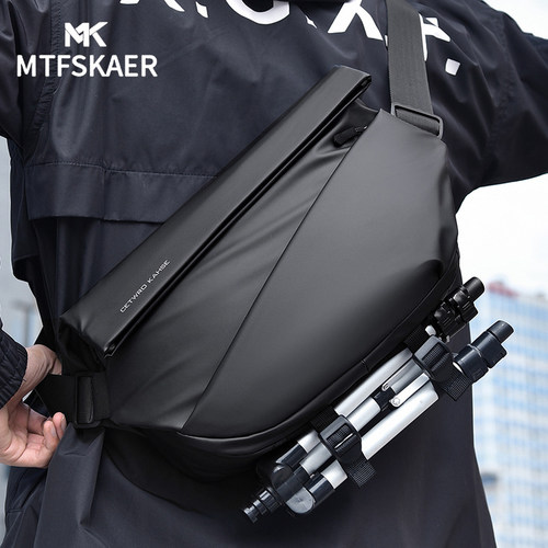 香港MTFSKAER运动胸包男单肩挎包