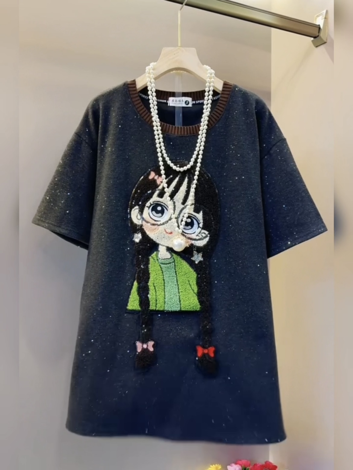 春夏大码刺绣贴片短袖T恤女宽松显瘦洋气减龄中长款大T内搭打底衫