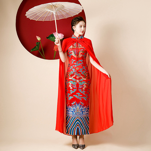 2025新款夏季高端气质复古改良版中式新娘云锦缎刺绣披风红色旗袍