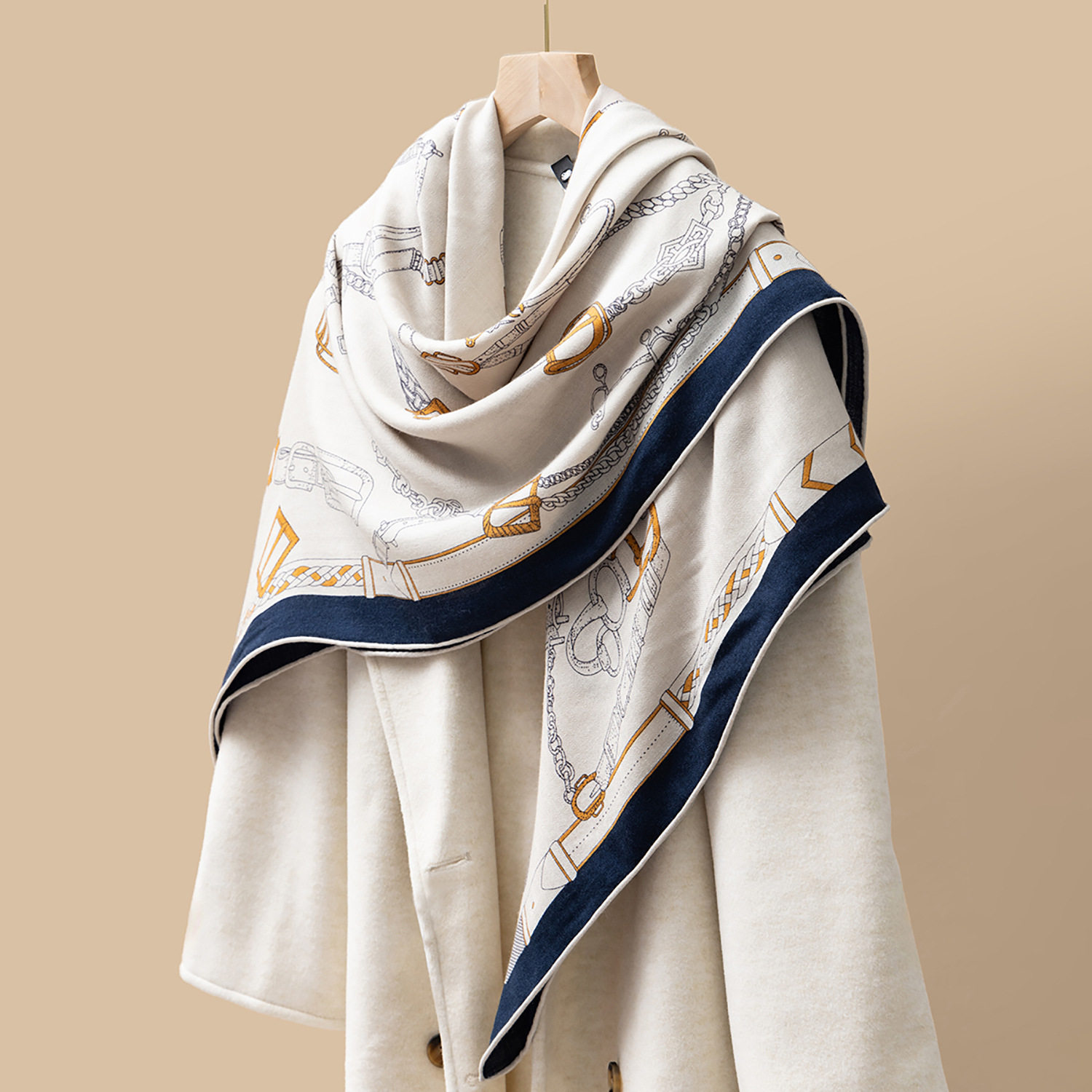 跃动的马儿24年冬季新款丝毛大方巾厚款高级感真丝羊毛围巾女披肩