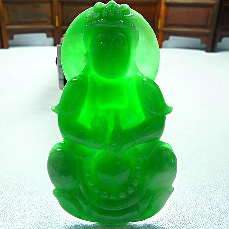 缅甸翡翠a货阳绿观音精雕阳绿观音翡翠吊坠