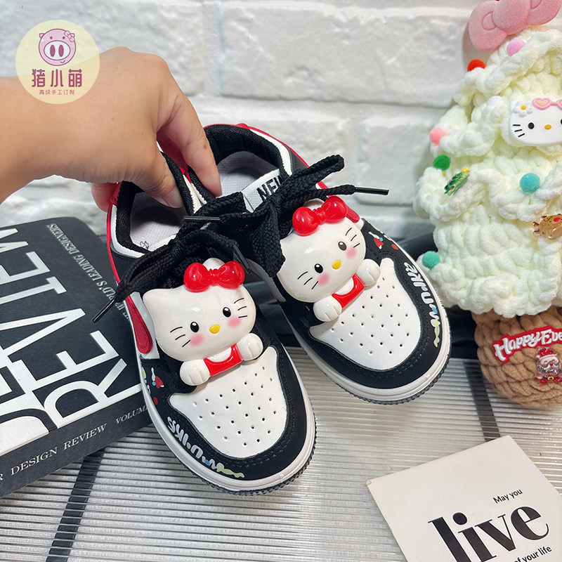 高颜值女童时尚板鞋2026年春季新款今年流行爆款女孩鞋子软底防滑