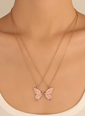 闺蜜粉色蝴蝶项链双拼