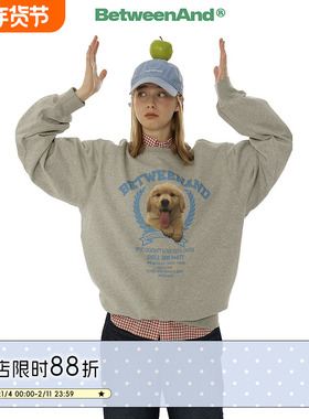 BETWEENAND 冬季吐舌小狗宽松休闲套头可爱圆领灰色卫衣情侣女