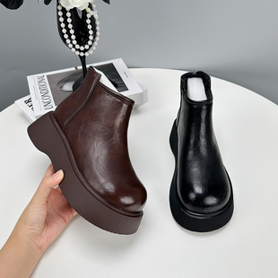 欧货增高厚底炸街小短靴女2025年冬季 低帮加绒舒适保暖马丁靴 新款