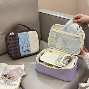 2025新款化妆包女大容量立体不塌便携式超大外出化妆刷护肤品收纳