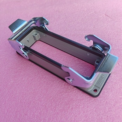 H24B-BK-2L/W连接器WAIN双扣底座