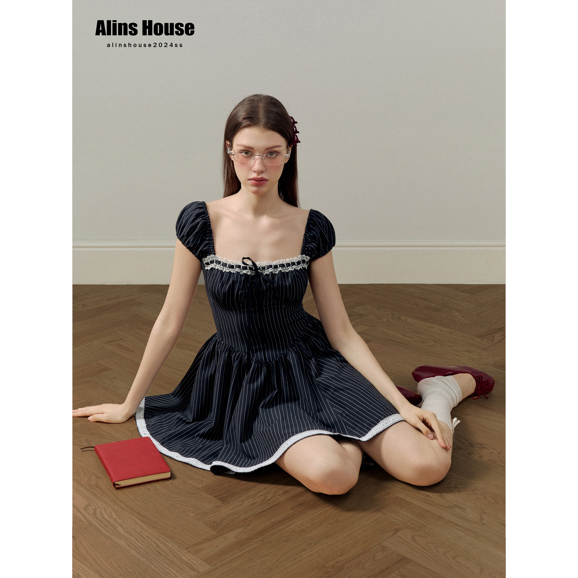 Alins House藏青色条纹花边拼接绑带公主裙收腰显瘦学院风蓬蓬裙