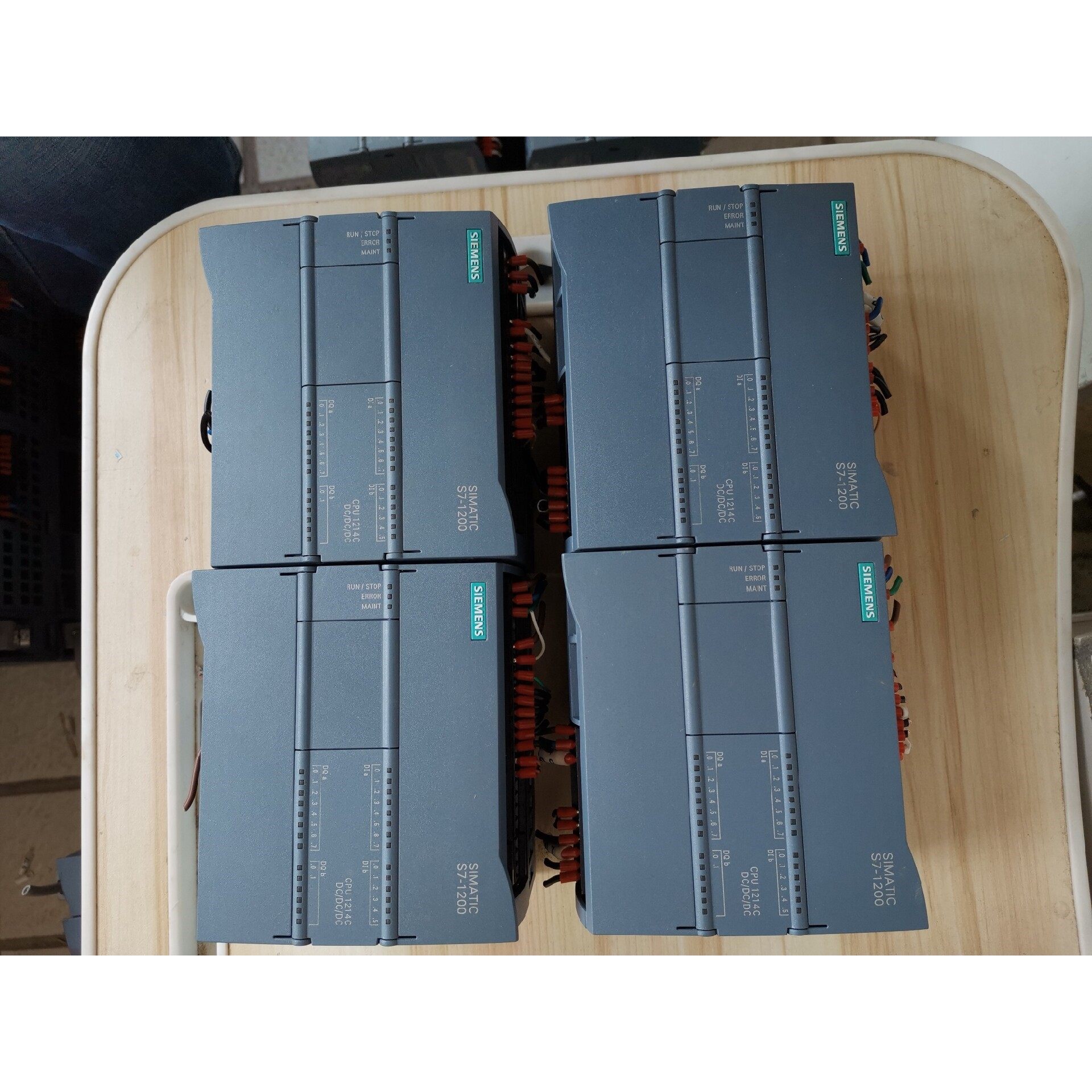 西门子plc1200 6ES7 214-1AE30-0XB0咨询维修咨询维修咨询维修