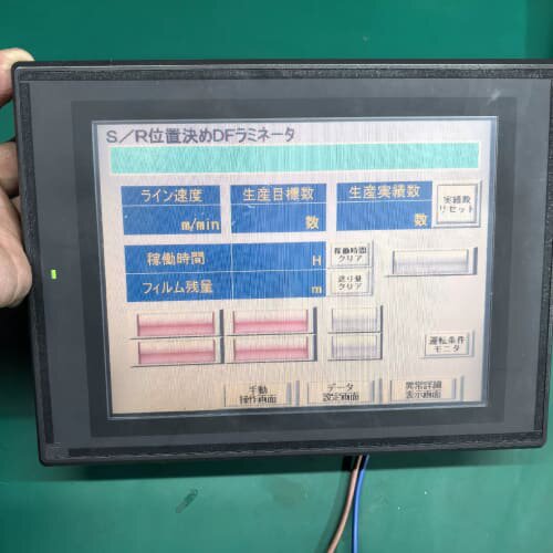 9成新基恩士触摸屏VT3-V8 实物拍摄非常好功能咨询维修