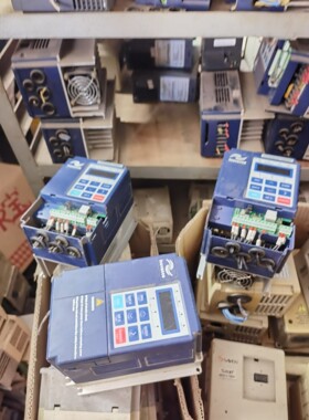 汇川变频器MD300T07KB8现货0.75Kw实物图分别咨询维修