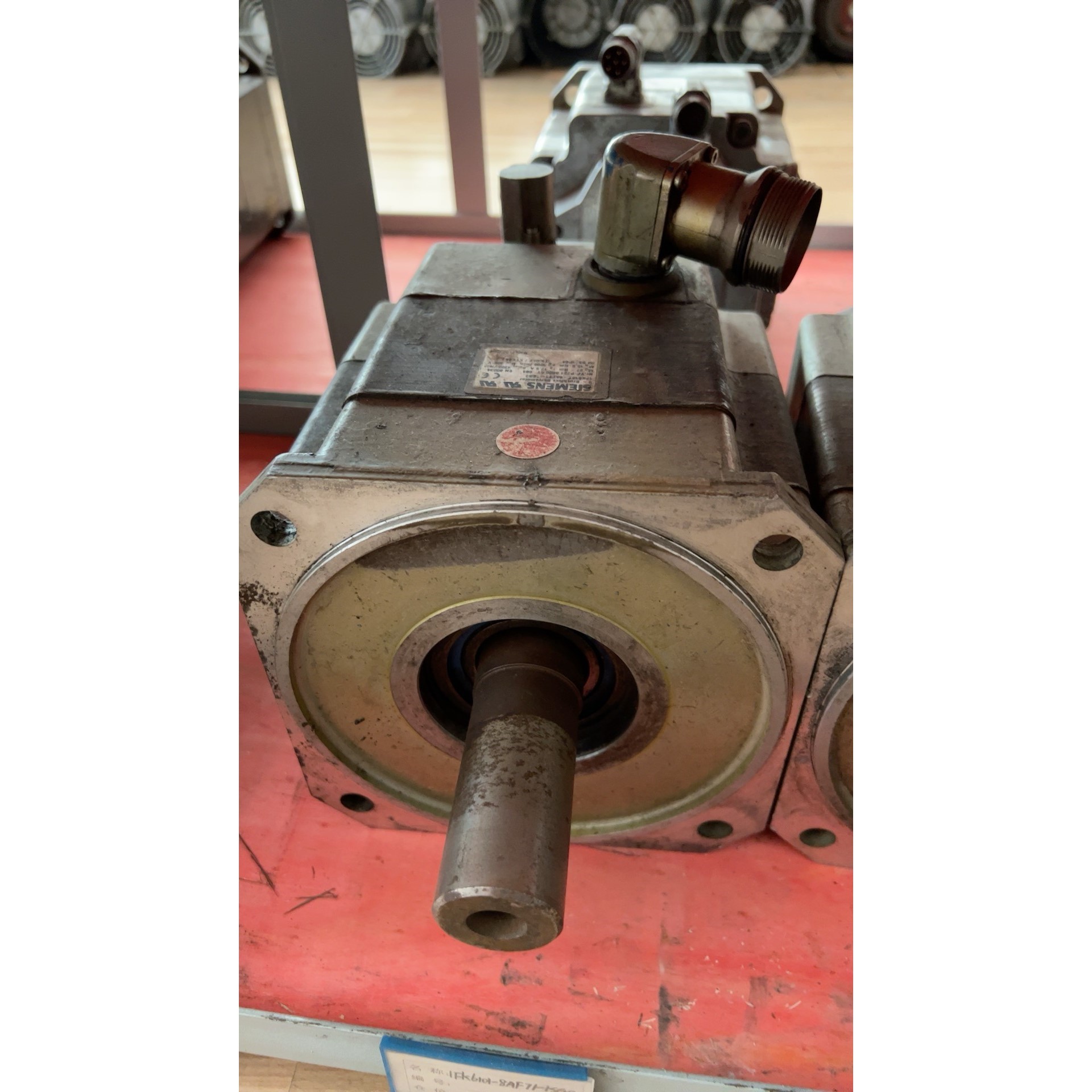 1fk6101-8af71-1sg0  西门子伺服电机 原装咨询维修咨询维修