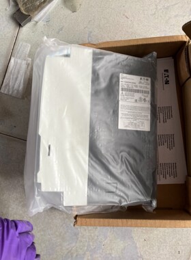 全新DE1124D3NNN20N 0.75KW一台要咨询维修