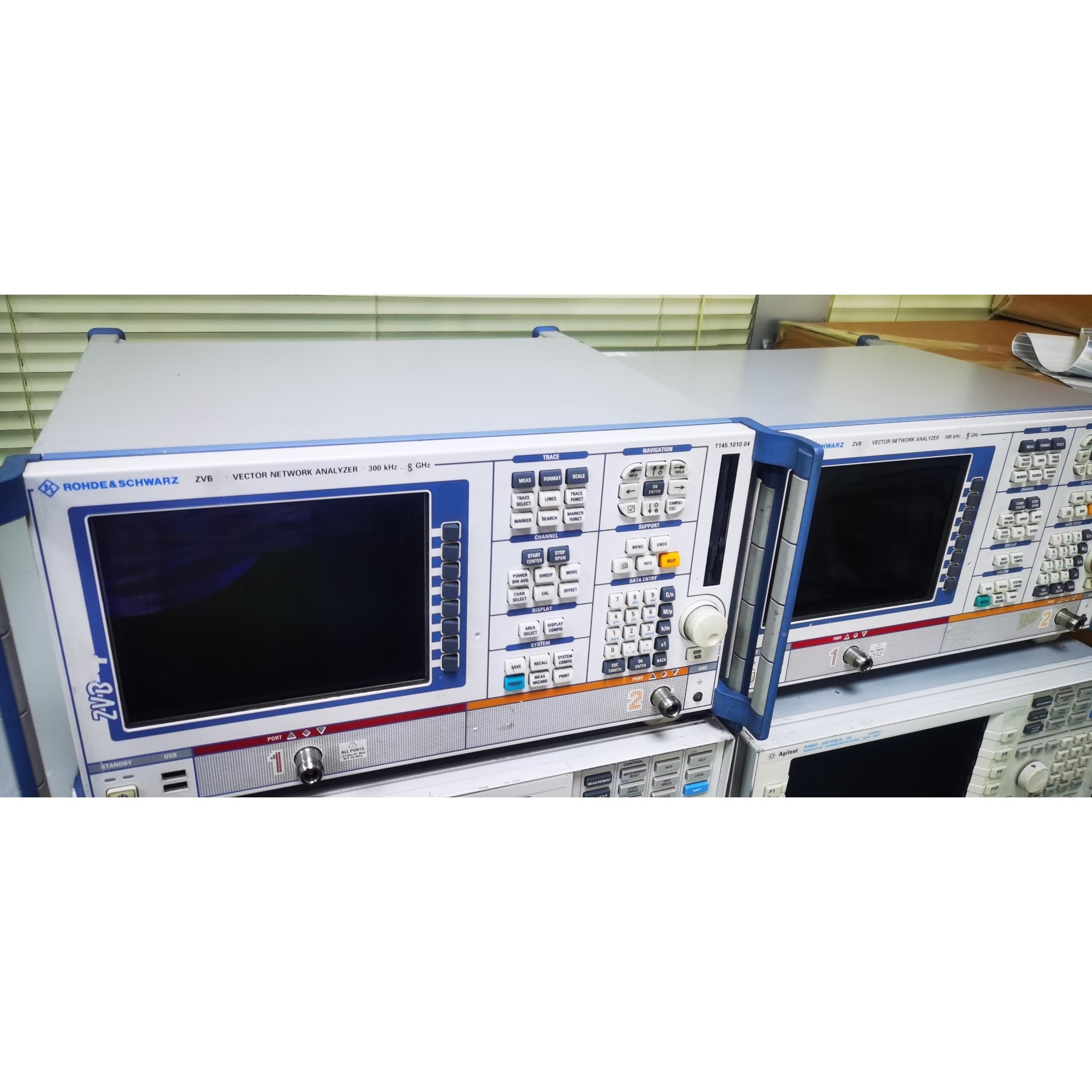 ZVB8矢量网络分析仪300KHz-8GHz咨询维修咨询维修咨询维修