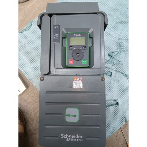 ATV610D15N4 施耐德15KW变频器,测试正咨询维修咨询维修