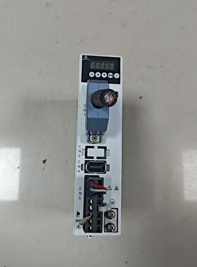 EASR1PA2R8伺服驱动器功率400W实物图咨询维修