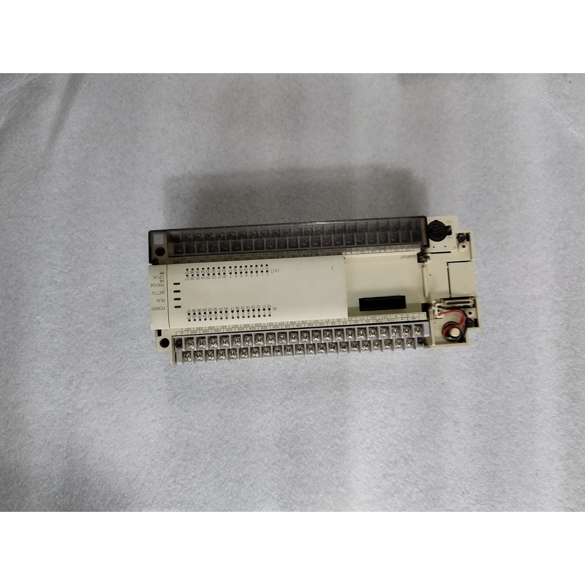 三菱FX2N64MR001咨询维修咨询维修