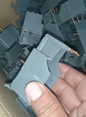 ABBMS325/AL9-12-16接触器全新拆下来的,没上咨询维修咨询维修咨