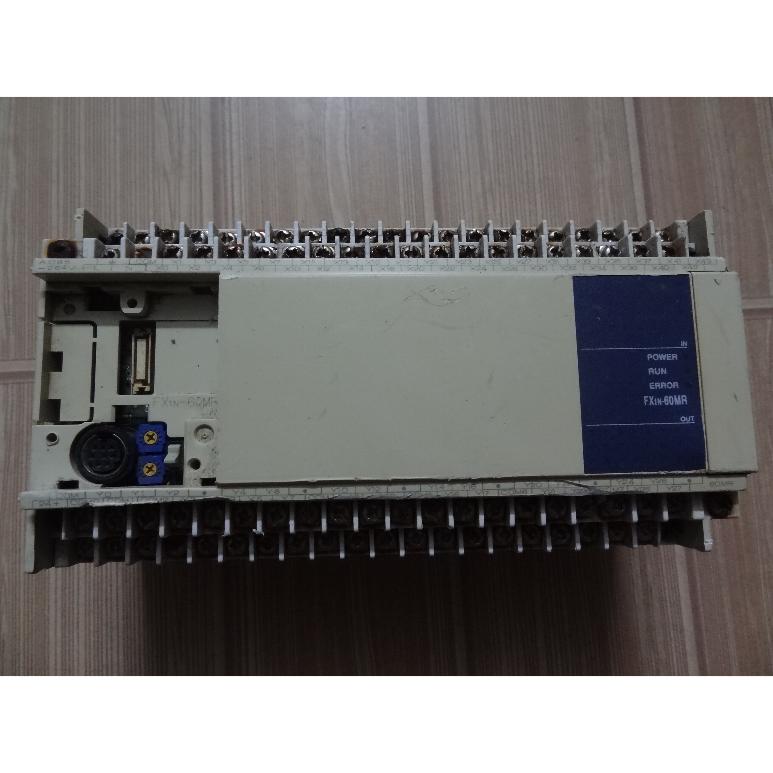 原装拆机三菱PLC可编程控制器FX1N60MR001咨询维修咨询维修