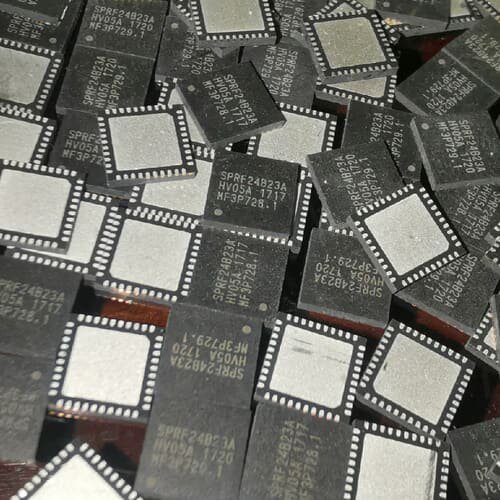 SPRF24B23A-HV05A QFN40新货正品44咨询维修