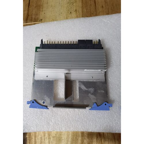 IBM P720 P740 小型机VRM 模块 74Y918咨询维修咨询维修