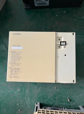 FR-A024-3.7K  三菱变频器 3.7KW 220V咨询维修咨询维修