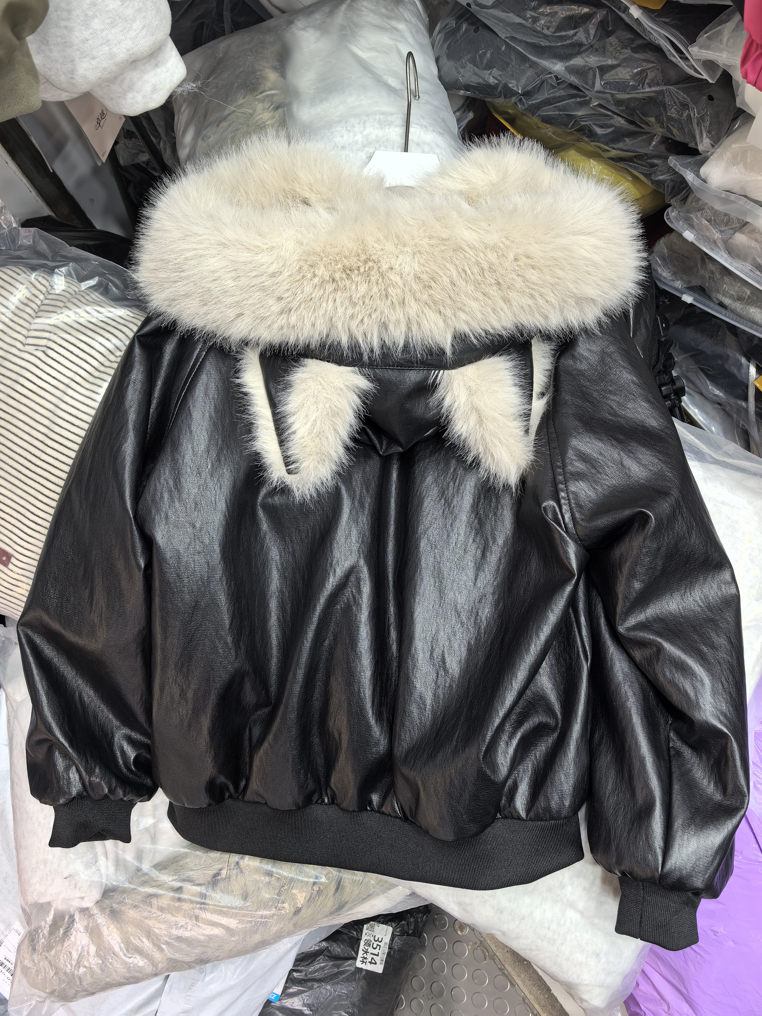 兔耳朵皮衣厚外套女2025秋冬新款软皮袖子加毛洋气上衣保暖