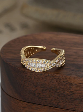 日韩几何交叉百搭食指戒新款精致微镶钻小众轻奢开口戒指女装饰品