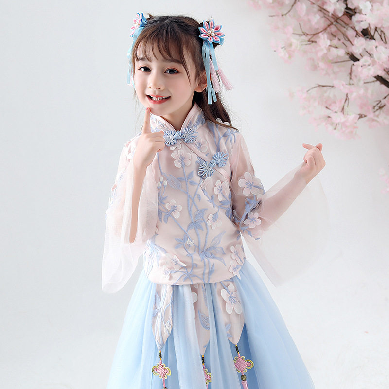 中国风儿童汉服女童礼服古装超仙夏装古风襦裙小宝宝2019新款蓝色在类目 童装/婴儿装/亲子装, 套装中 - 来自Buy2taobao.com提供专业的淘宝代购服务