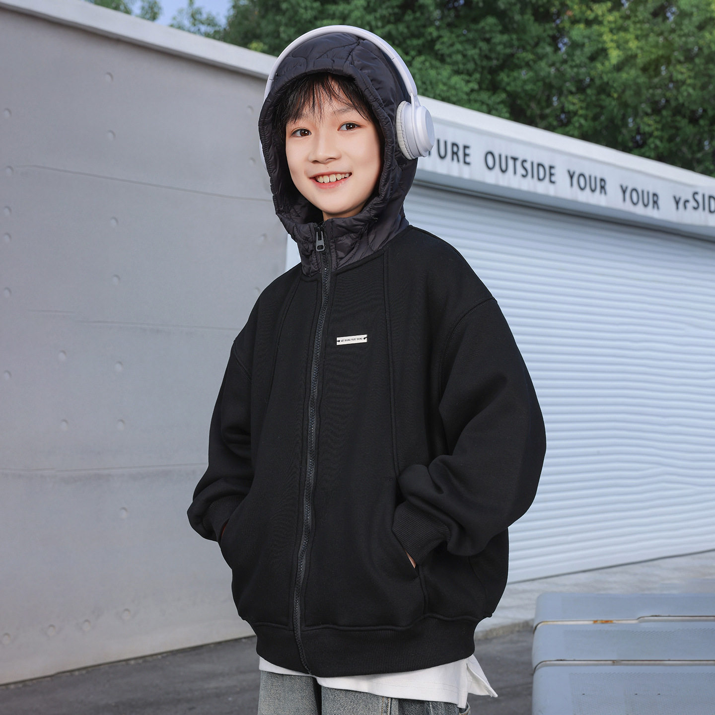 男童连帽加绒卫衣开衫休闲时尚潮宝儿童拉链帽衫上衣黑色120~170
