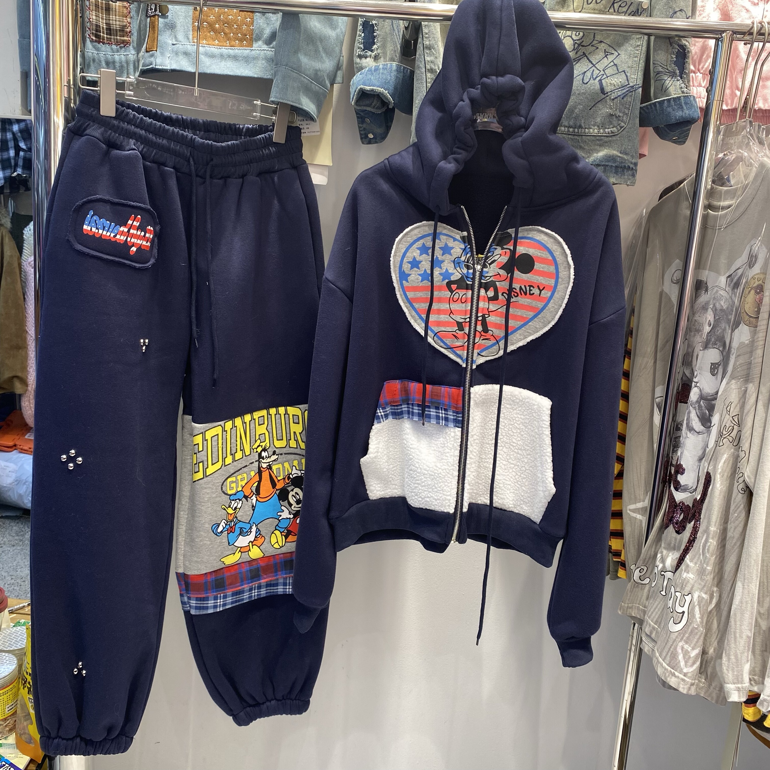 休闲卡通印立体印花百搭卫衣外套裤子（套装加厚款）