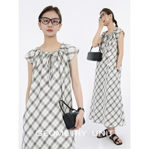 几何单元法式减龄连衣裙2026夏季新款宽松显瘦复古格纹小飞袖长裙