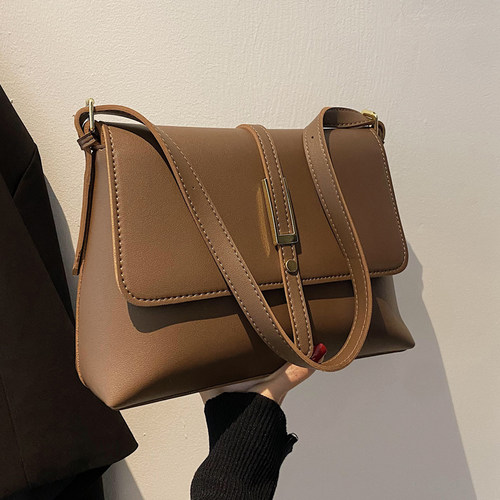 高级感大容量单肩包斜挎包