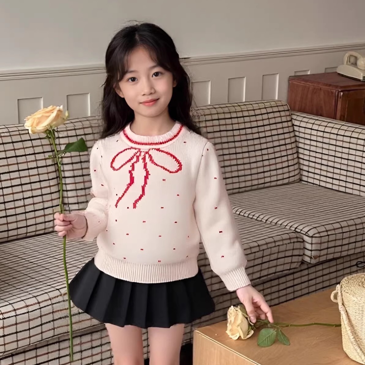 女童蝴蝶结秋冬装新款毛衣儿童洋气针织衫中大童装女孩加厚羊毛衫