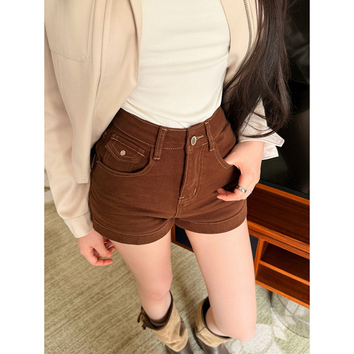 【8/04 20:00 新品9.5折】焦糖奶咖 98棉中腰复古棕牛仔短裤