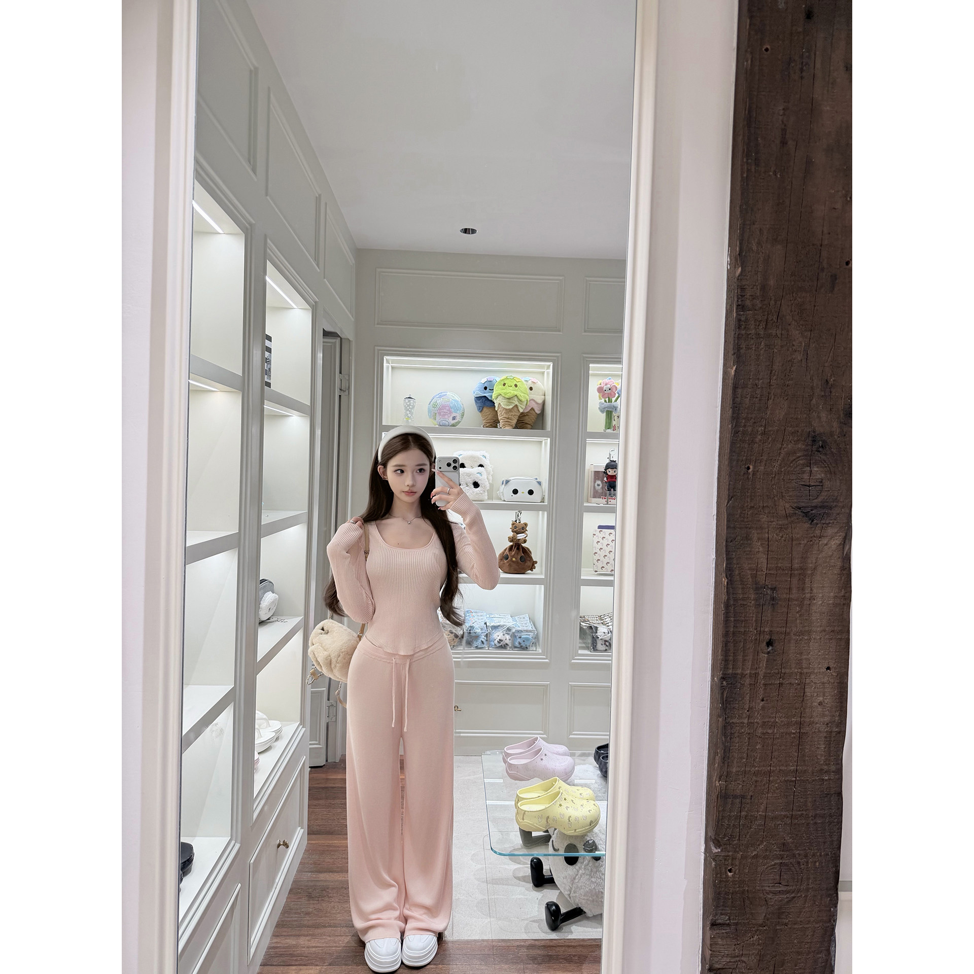 若语定制 美而萌套装 100莱赛尔大u领修身上衣裤子两件套纯欲气质