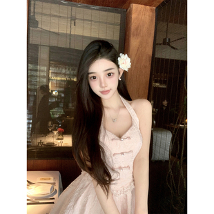 若语定制 提花纹面料挂脖盘扣带bra蔷薇粉连衣裙 云想衣裳花想容