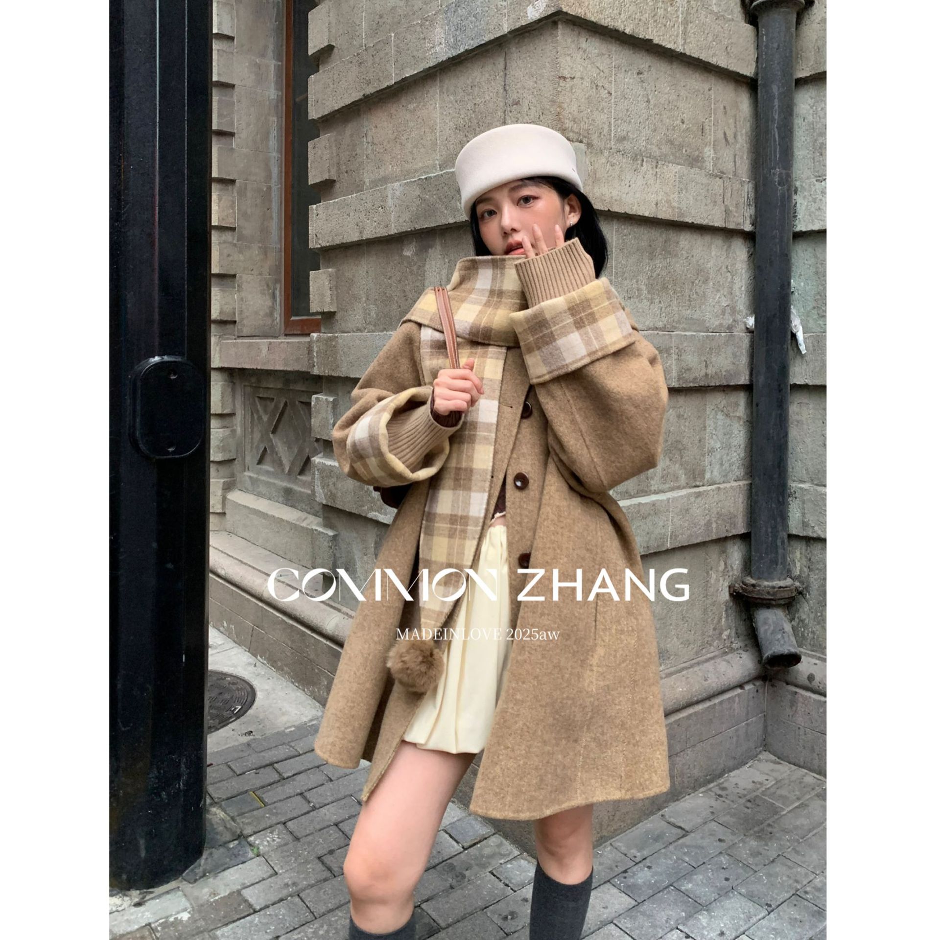 CZ ZHANG 2025冬羊毛双面尼风衣外套女撞色格子围脖帽子毛呢大衣