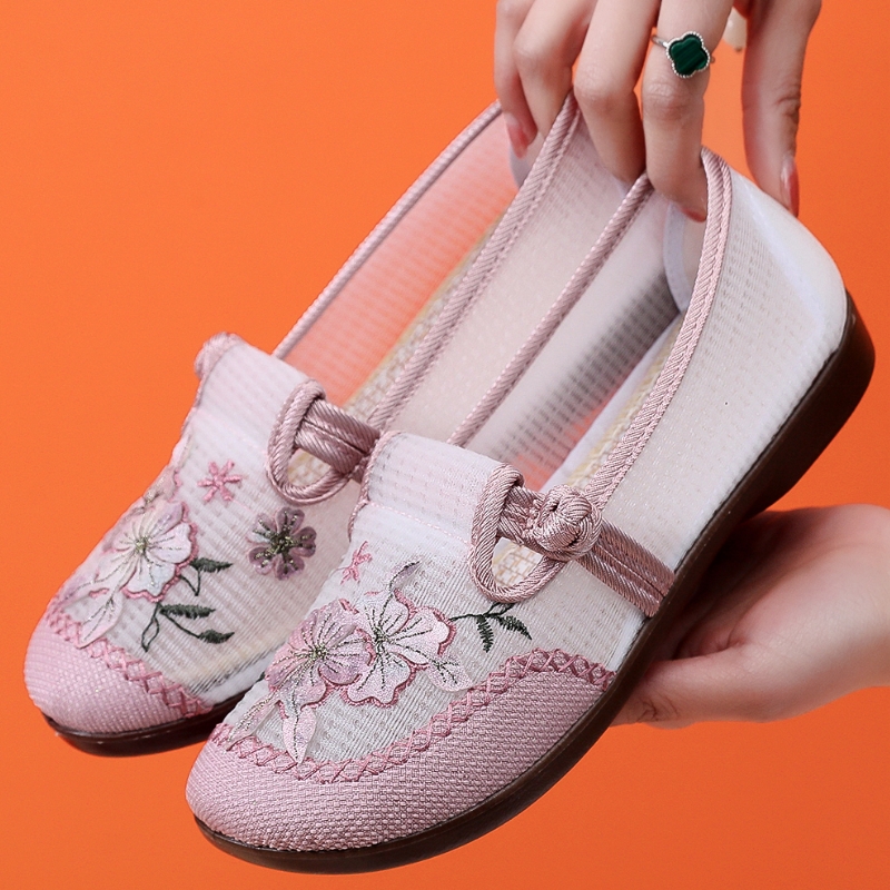 绣花妈妈鞋民族风软底轻便网鞋