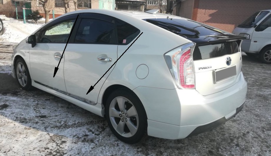 Toyota Prius 30 üçün qapı kənarı qoruyucu zolaq