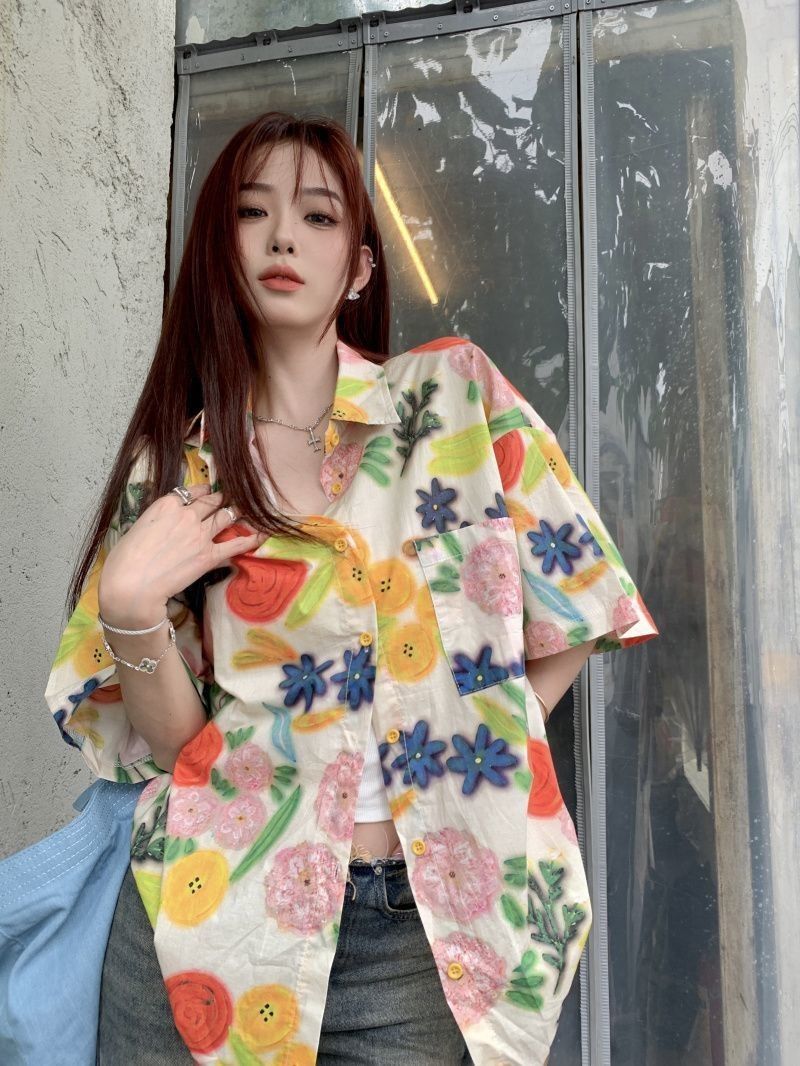 夏季港风碎花衬衫女短袖宽松大码度假泰式休闲衬衣夏天上衣ins潮