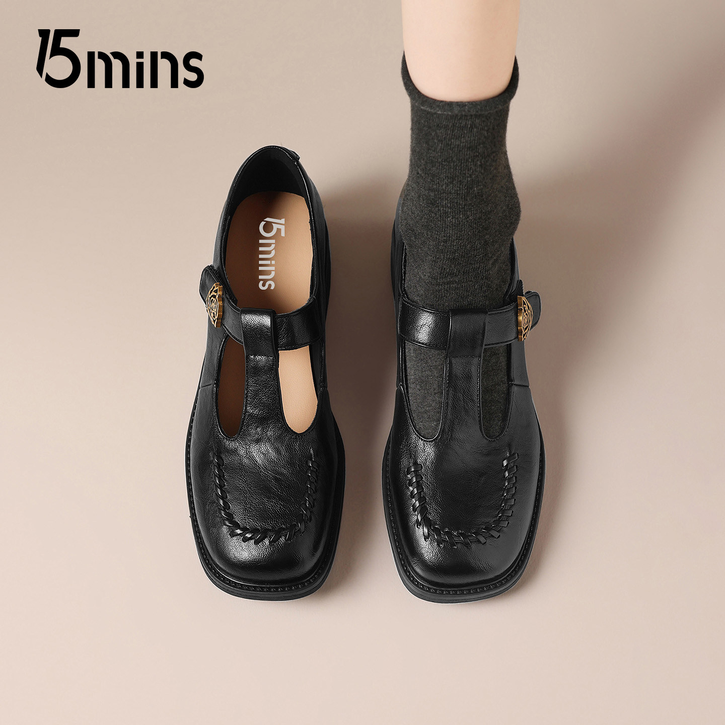 15mins黑色复古单鞋女2026春秋新款韩版设计感通勤风深口小皮鞋子,女鞋,深口单鞋,淘宝优惠券,粉丝福利购,淘宝优惠卷