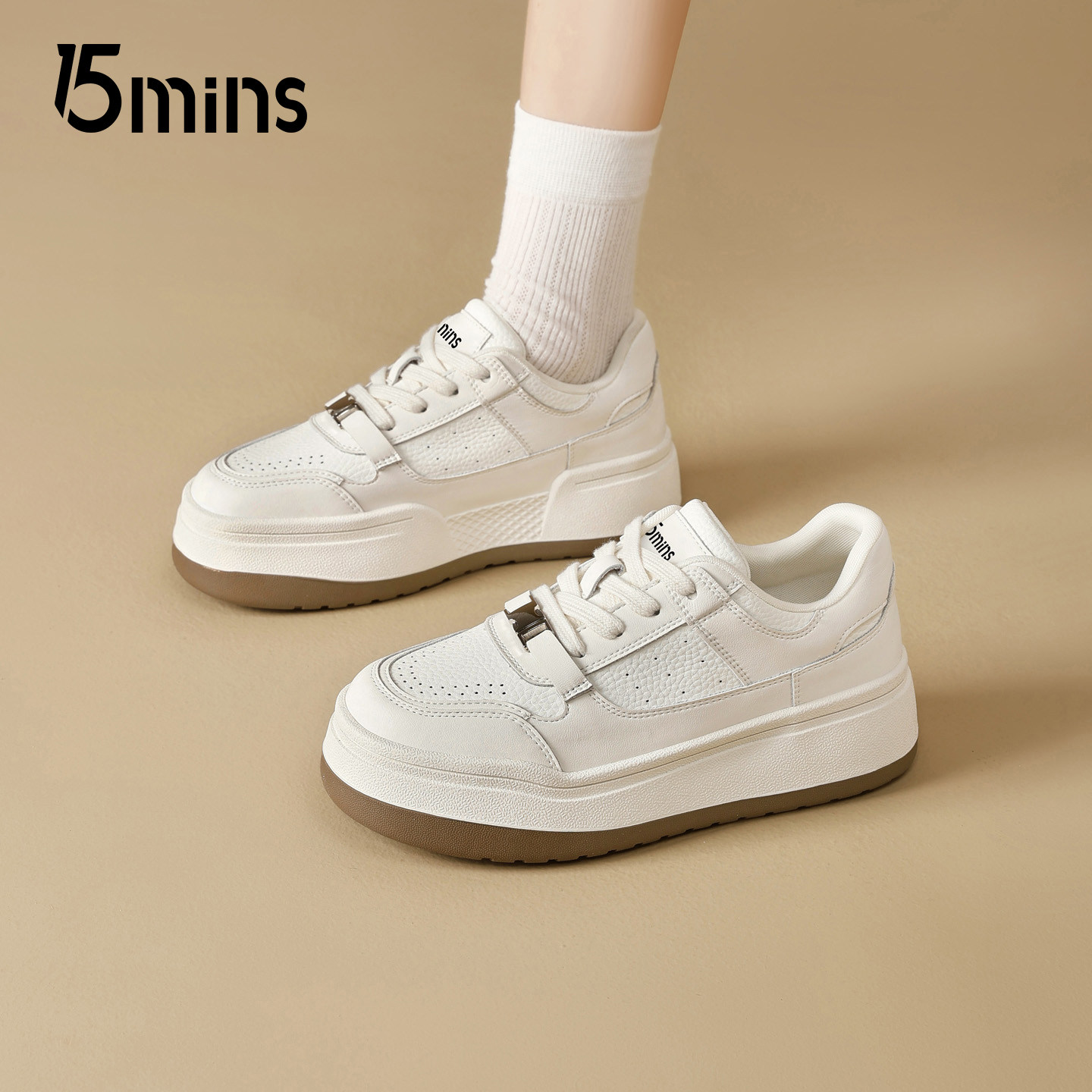 15mins厚底小白鞋女2026新款春季百搭金属扣系带休闲板鞋子运动鞋,女鞋,时尚休闲鞋,淘宝优惠券,粉丝福利购,淘宝优惠卷