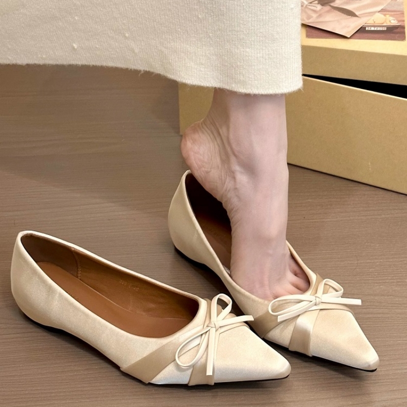 内增高蝴蝶结尖头浅口单鞋秋新款