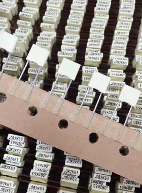 基美KEMET AV R82 0.068uF 63V 683K 68NF 63V 脚距5MM 原装编带