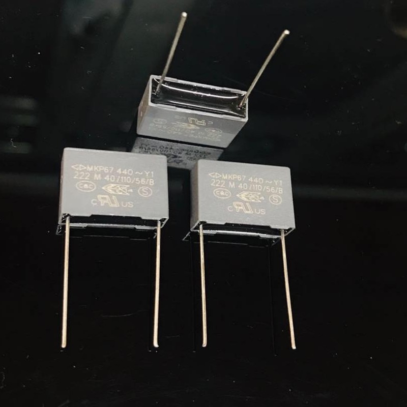 法拉安规电容 MKP67 222M 440V~ Y1电容 222M 2.2NF 440V脚距15MM