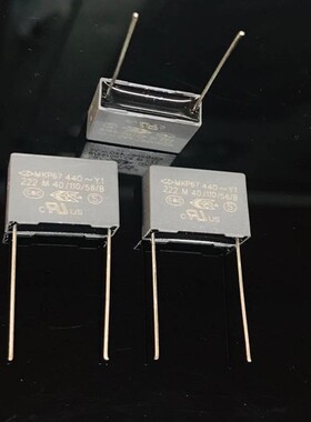 法拉安规电容 MKP67 222M 440V~ Y1电容 222M 2.2NF 440V脚距15MM