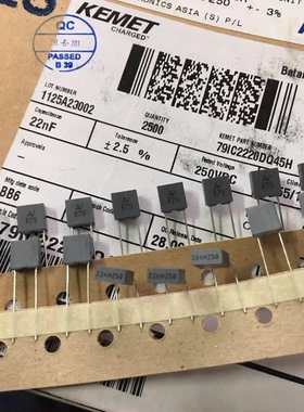 进口AV R79精密薄膜电容器22NH/250V 0.022UF/250V 223/250V 2.5%