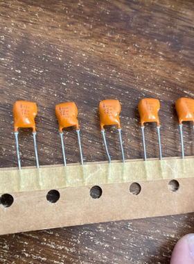 16V22UF 22UF16V VISHAY 128系列橙色皮 泥钽电容器 音频